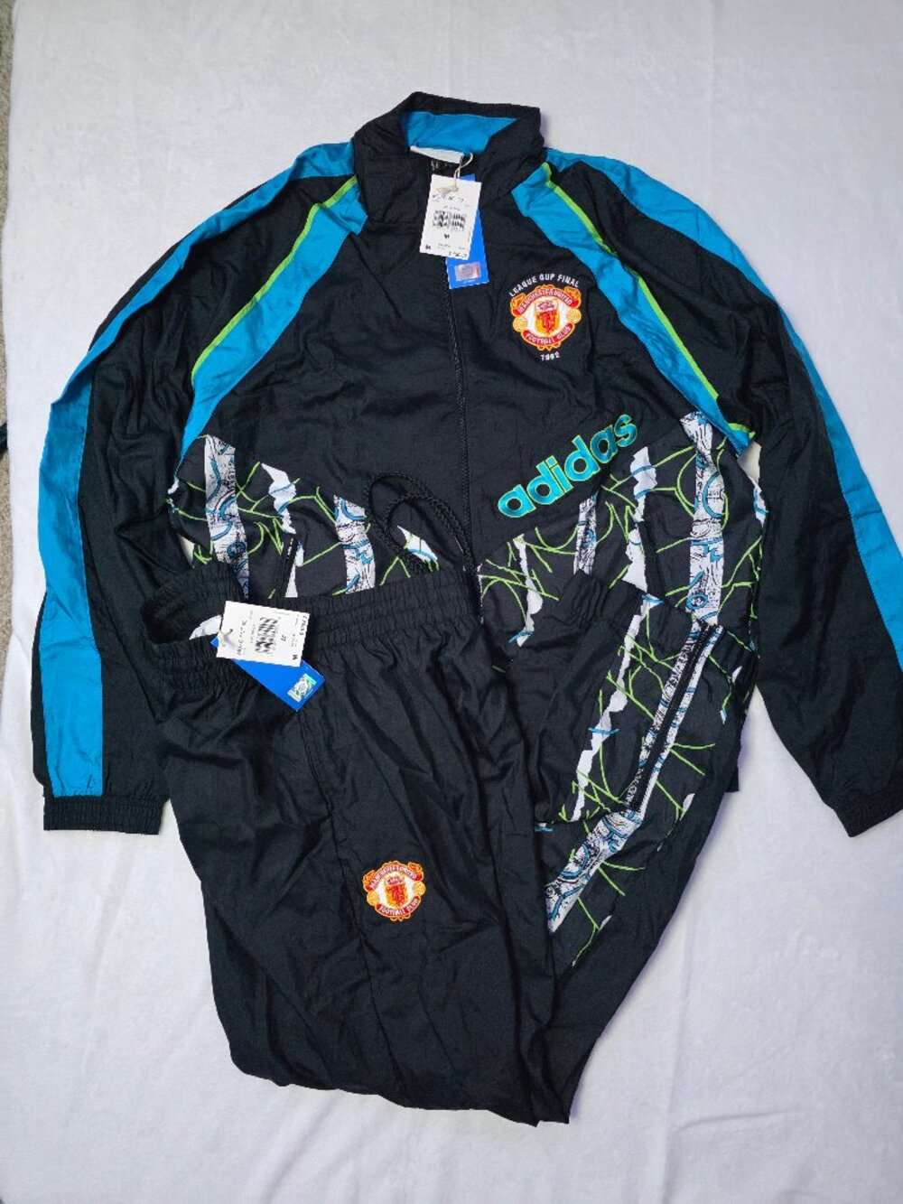 Adidas Manchester United 1992 League Cup Final Retro Tracksuit Jacket and Pants